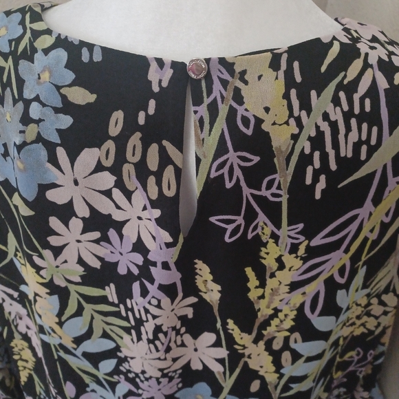 NWT Calvin Klein Floral Ruffled 3/4-Sleeve Top Blouse Women's size Large - Picture 6 of 12